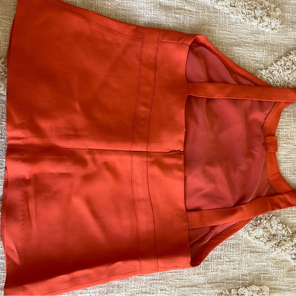 Orange top